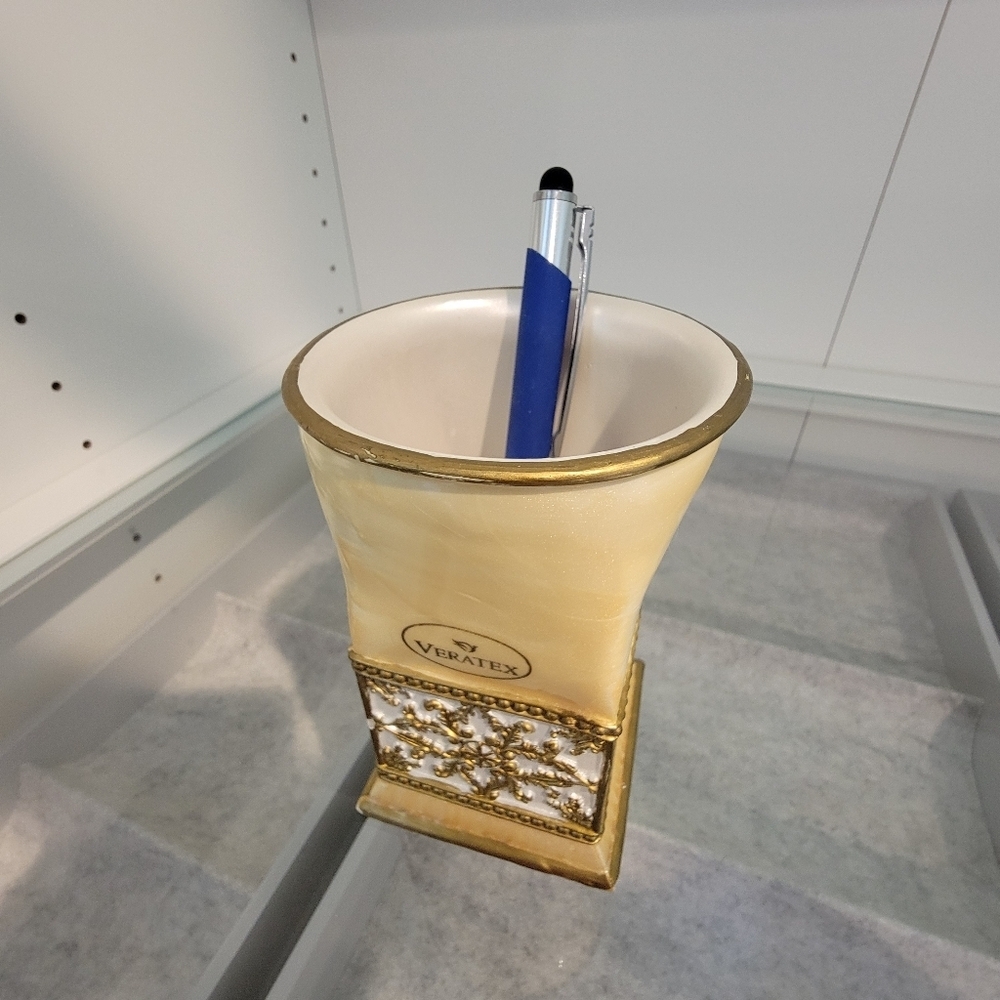 Veratex Bathroom Makeup, Toothbrush Trinkets holder (Gold Collection)